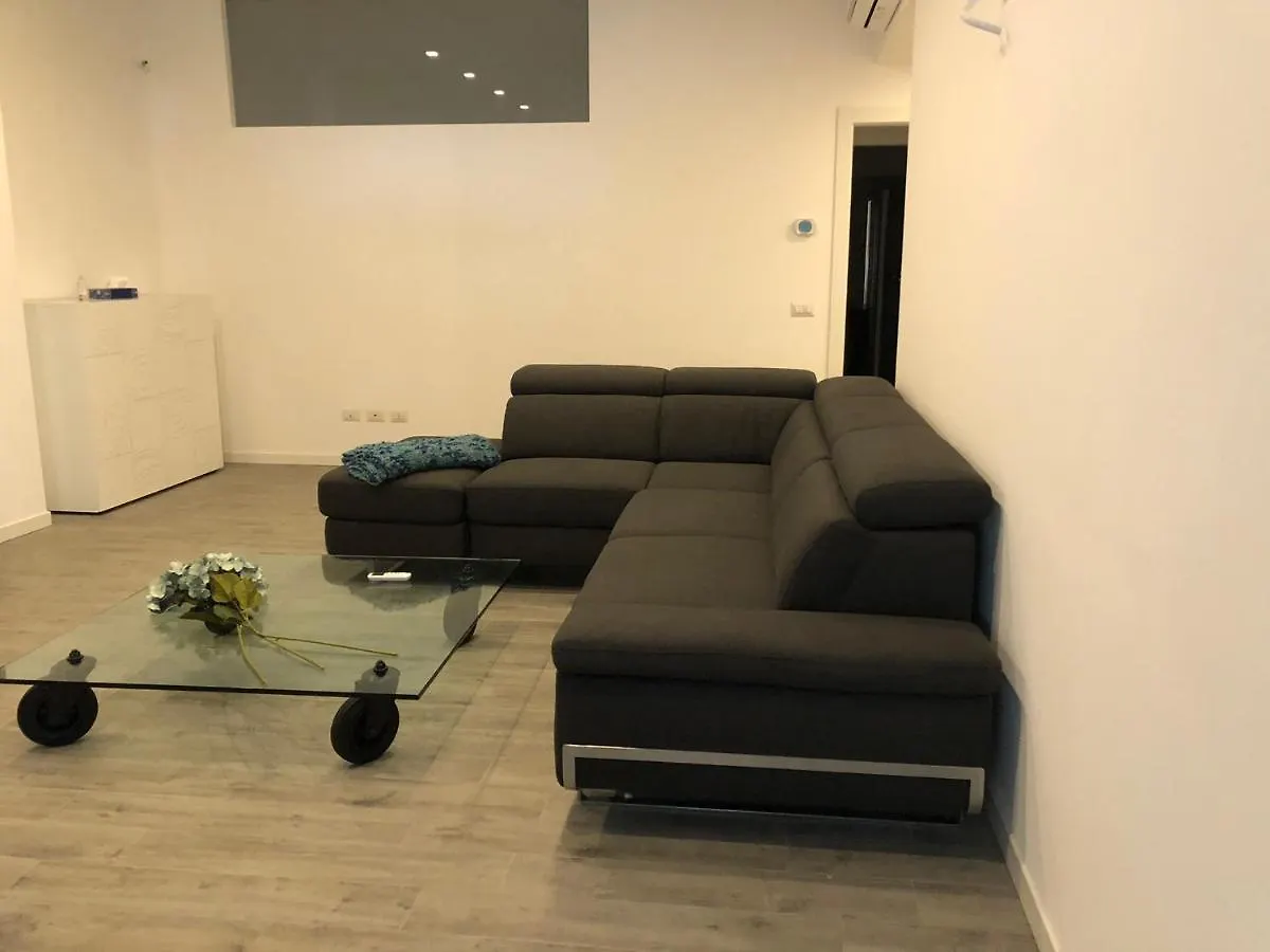 Sweethome Lissone 0*,  Italy